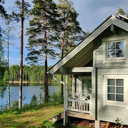 شاليه Lakeside Escape Stylish With Sauna ميكيلي