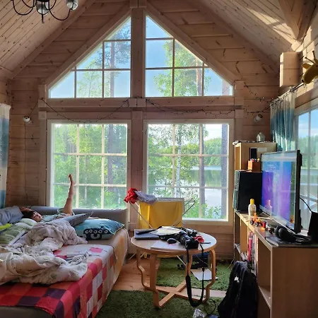 شاليه Lakeside Escape Stylish With Sauna
