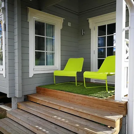 Lakeside Escape Stylish With Sauna