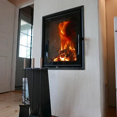 Lakeside Escape Stylish With Sauna Mikkeli